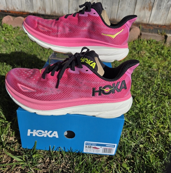 Hoka One One Other - Hoka One One W Clifton 9 Pink Running Shoes Size 9.5